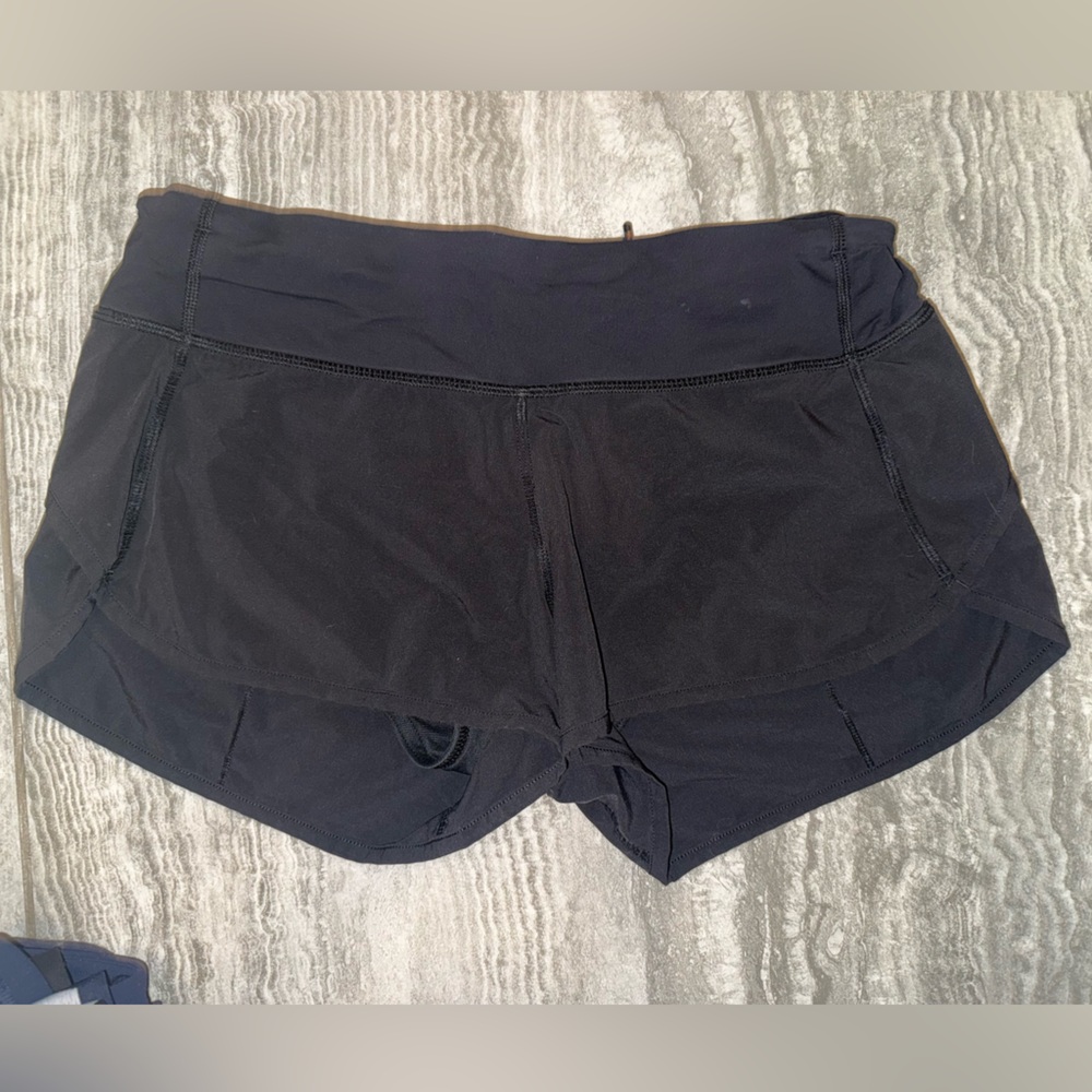Lululemon black shorts